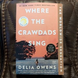 Where the Crawdads Sing by Delia Owens Book
